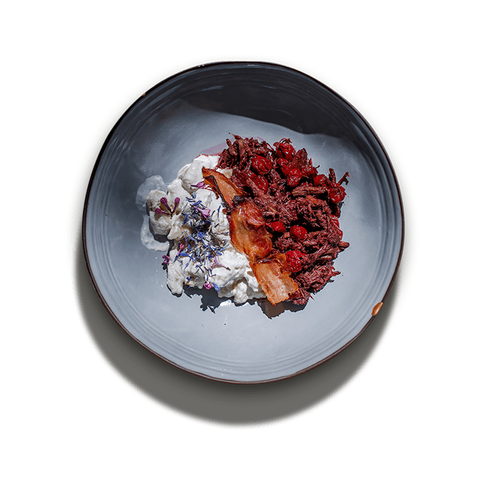 Галушки з мясом та вишнями