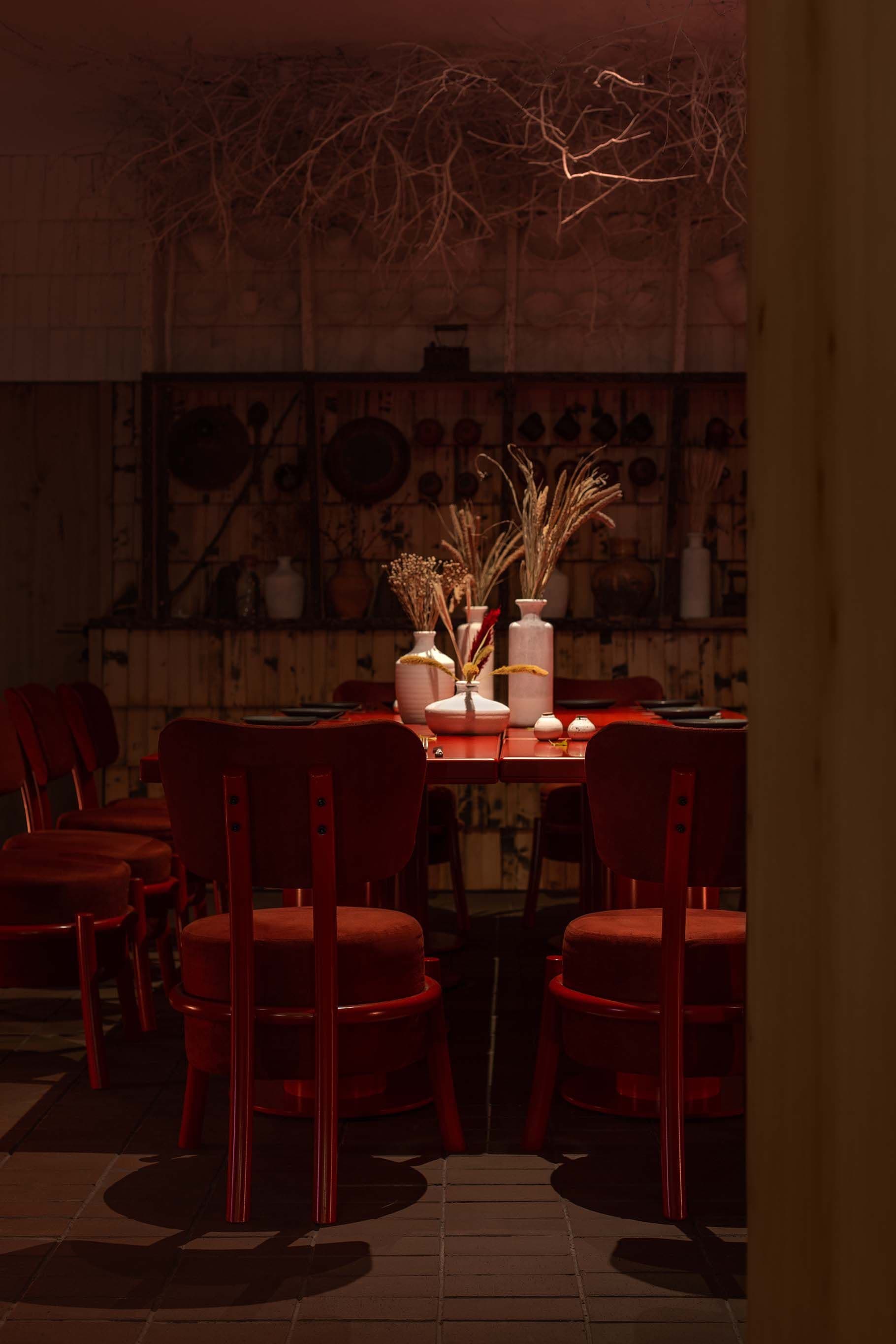 100 rokiv tomu vpered